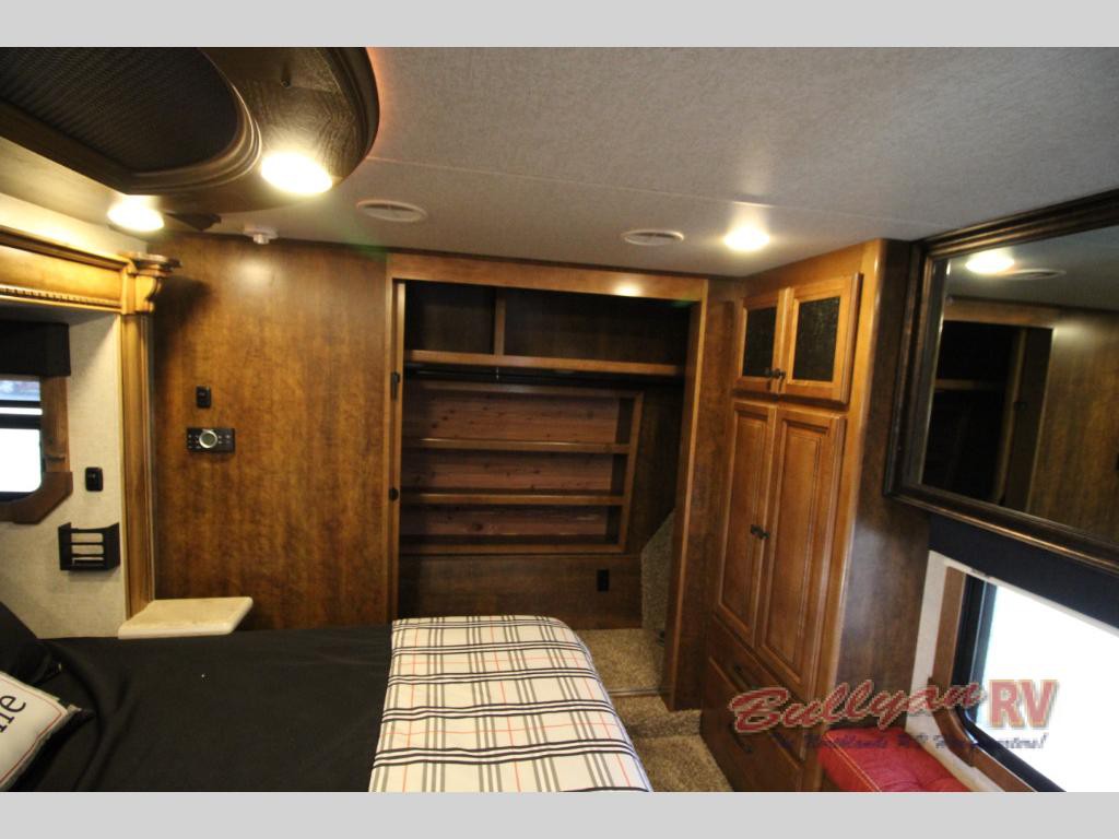 Heartland Landmark 365 Orlando Fifth Wheel Closet