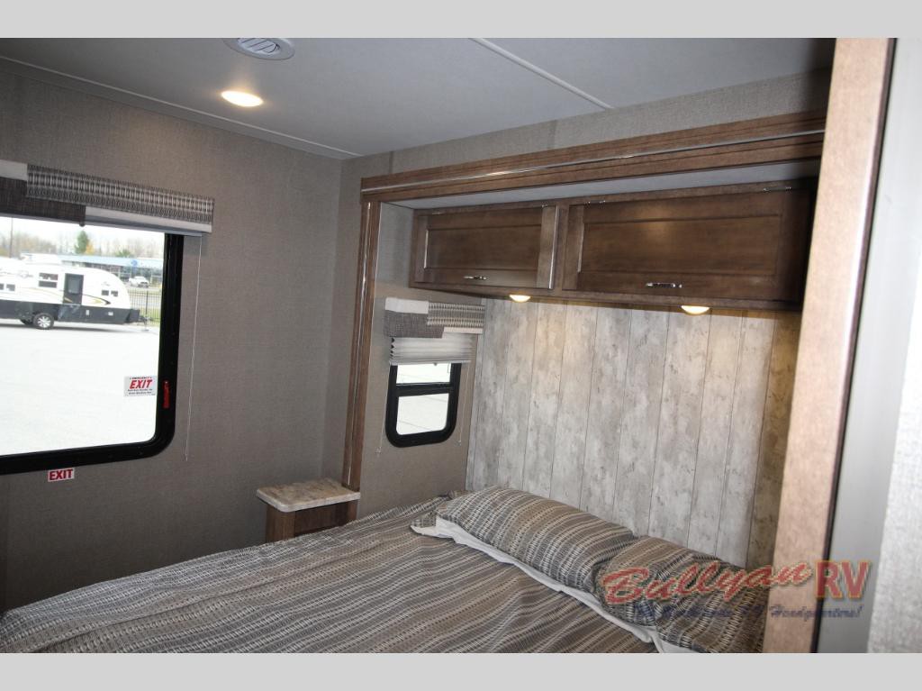 Winnebago Intent Bedroom