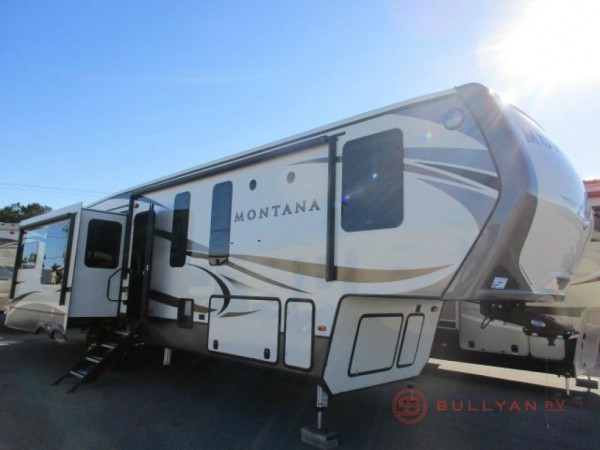 Montana fifth wheel